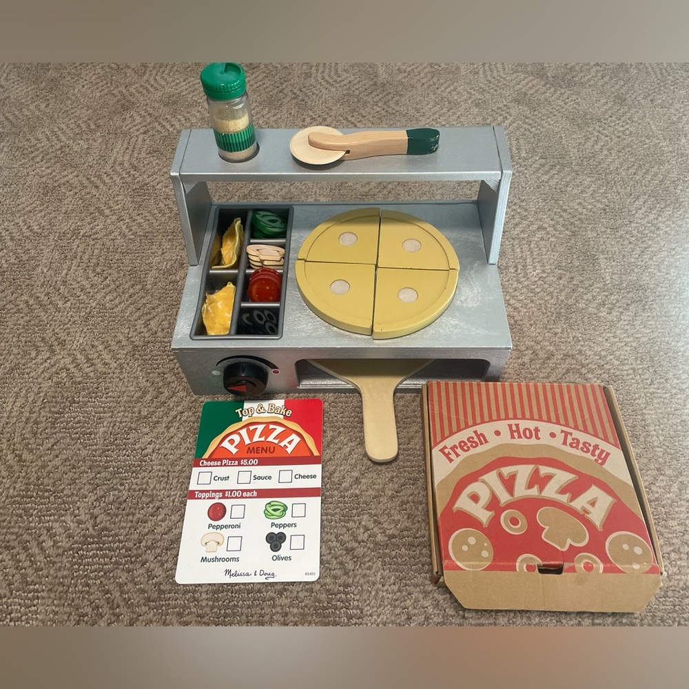 Melissa & Doug Wooden Pizza Play Set